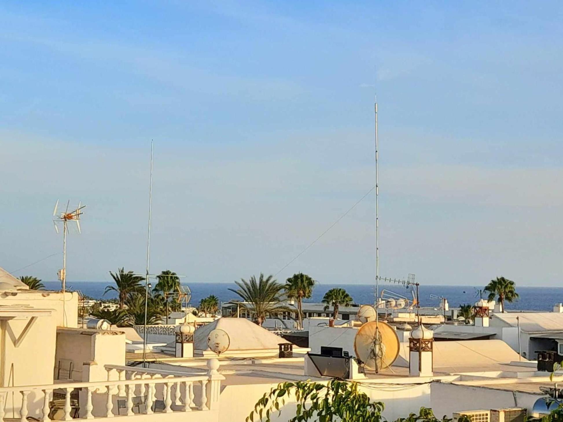 Apartment Vincent, Cozy And Sunny Over The Rooftops Puerto del Carmen  Exteriér fotografie